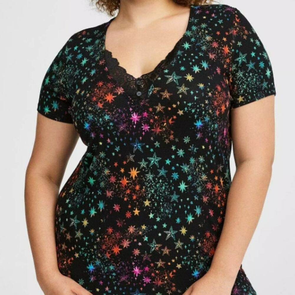 New Torrid Womens 3X Top Super Soft Rib V Neck Lace Sleep Tee Rainbow Stars